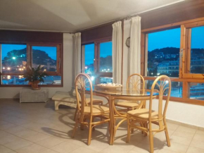 Гостиница Lydia's Apartment with Castle View  Тосса-Де-Мар